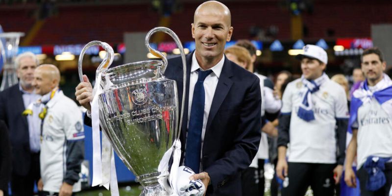Zinedine Zidane – Từ sân cỏ đến băng ghế huấn luyện