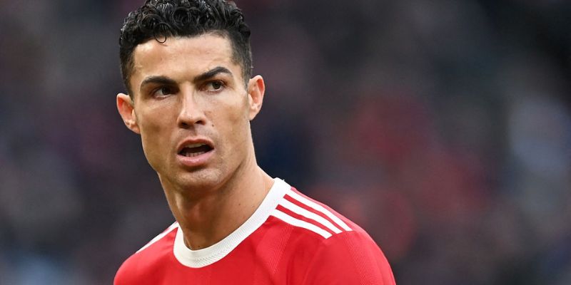CR7 - Cơn sốt huyền thoại trong làng bongda