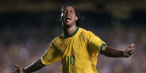 Ronaldinho - Biểu tượng kỳ diệu của bóng đá hiện đại